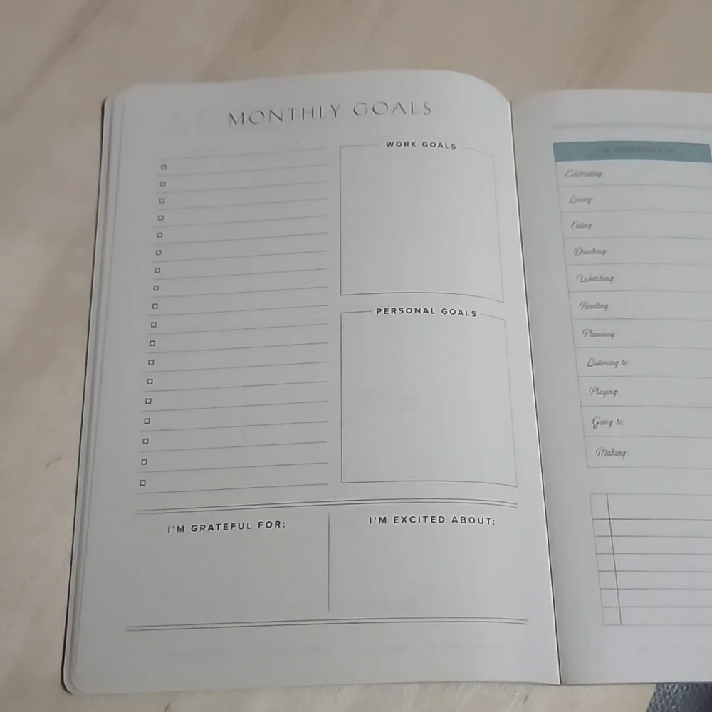 Brand new 2024-2025 17th month planner notebook